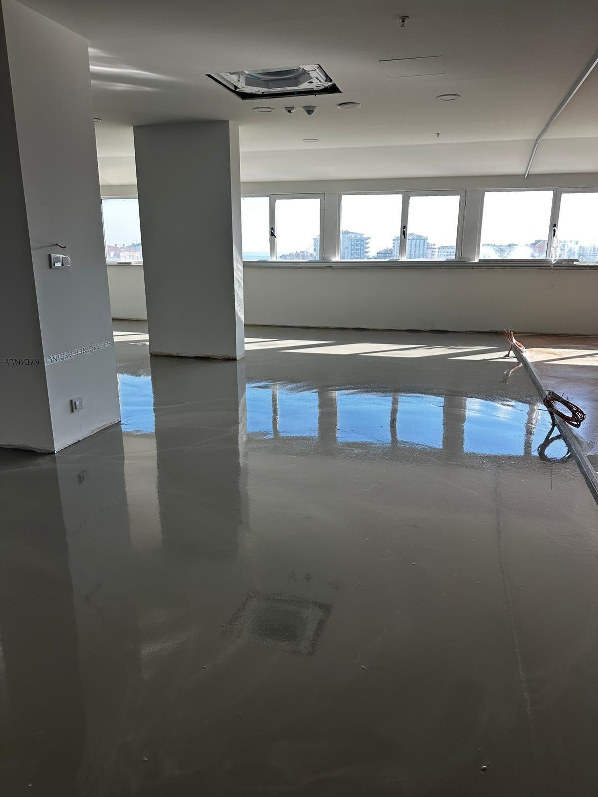 Self Leveling Şap Nedir